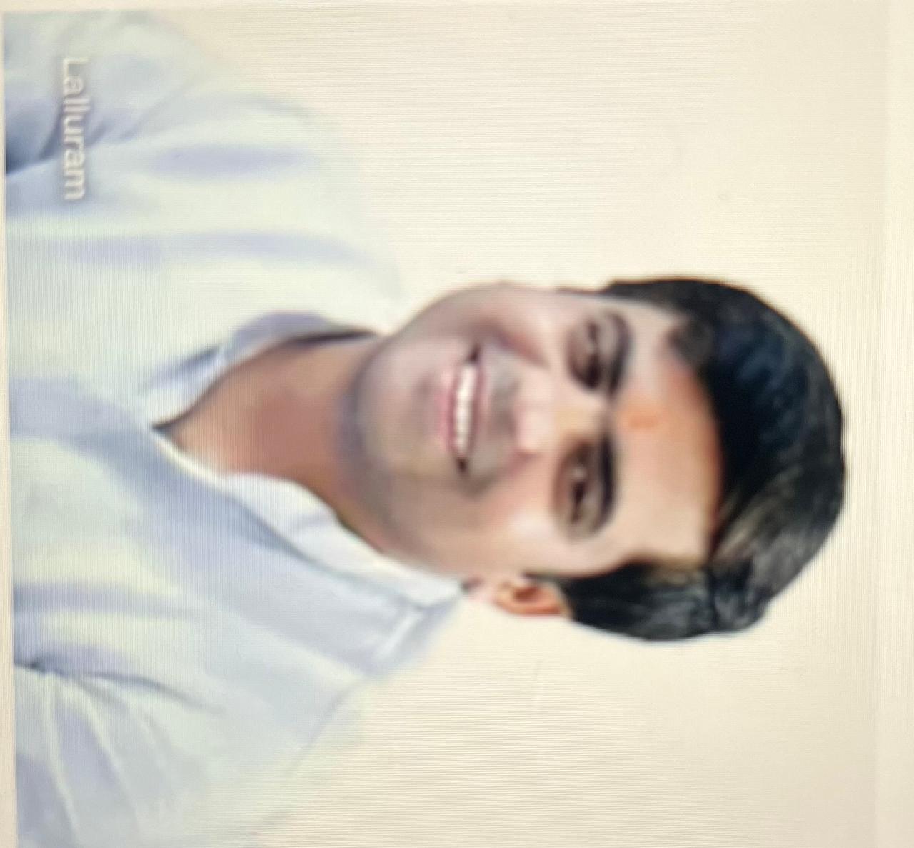 >Shri TEJ PRATAP SINGH YADAV